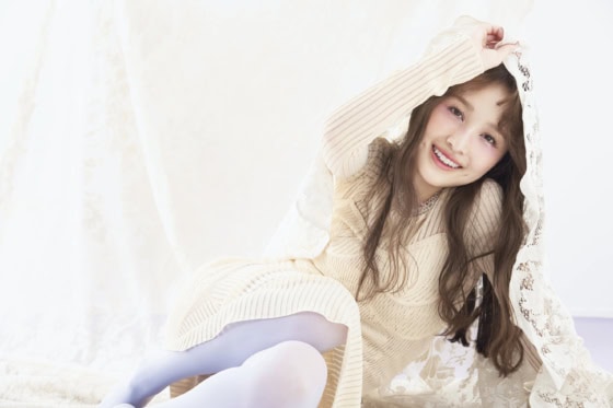 百田夏菜子「周りを笑顔にするために、まずは自分が笑顔でいよう」美とハッピーマインドの秘訣をsweet独占公開♡