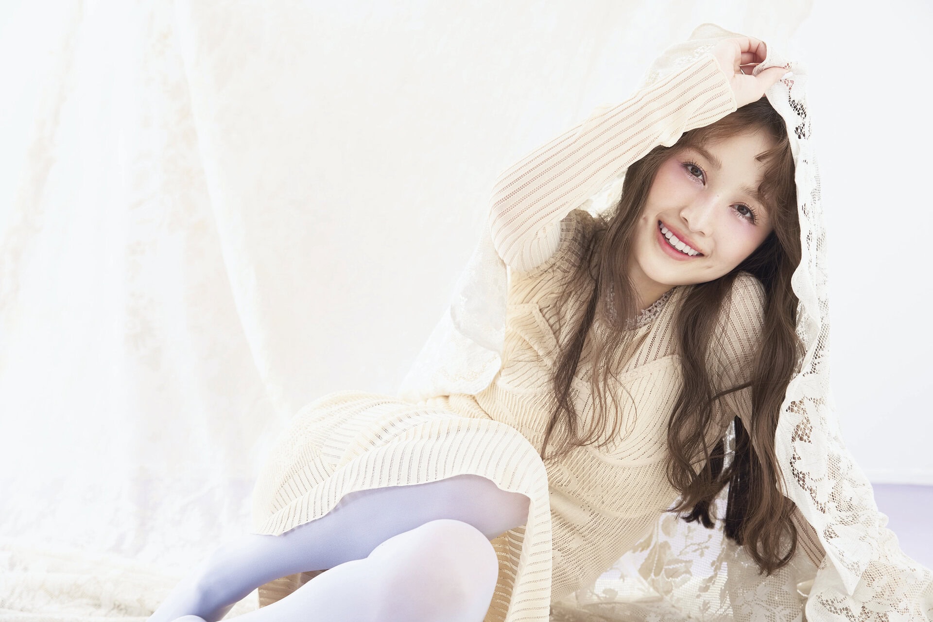 百田夏菜子「周りを笑顔にするために、まずは自分が笑顔でいよう」美とハッピーマインドの秘訣をsweet独占公開♡