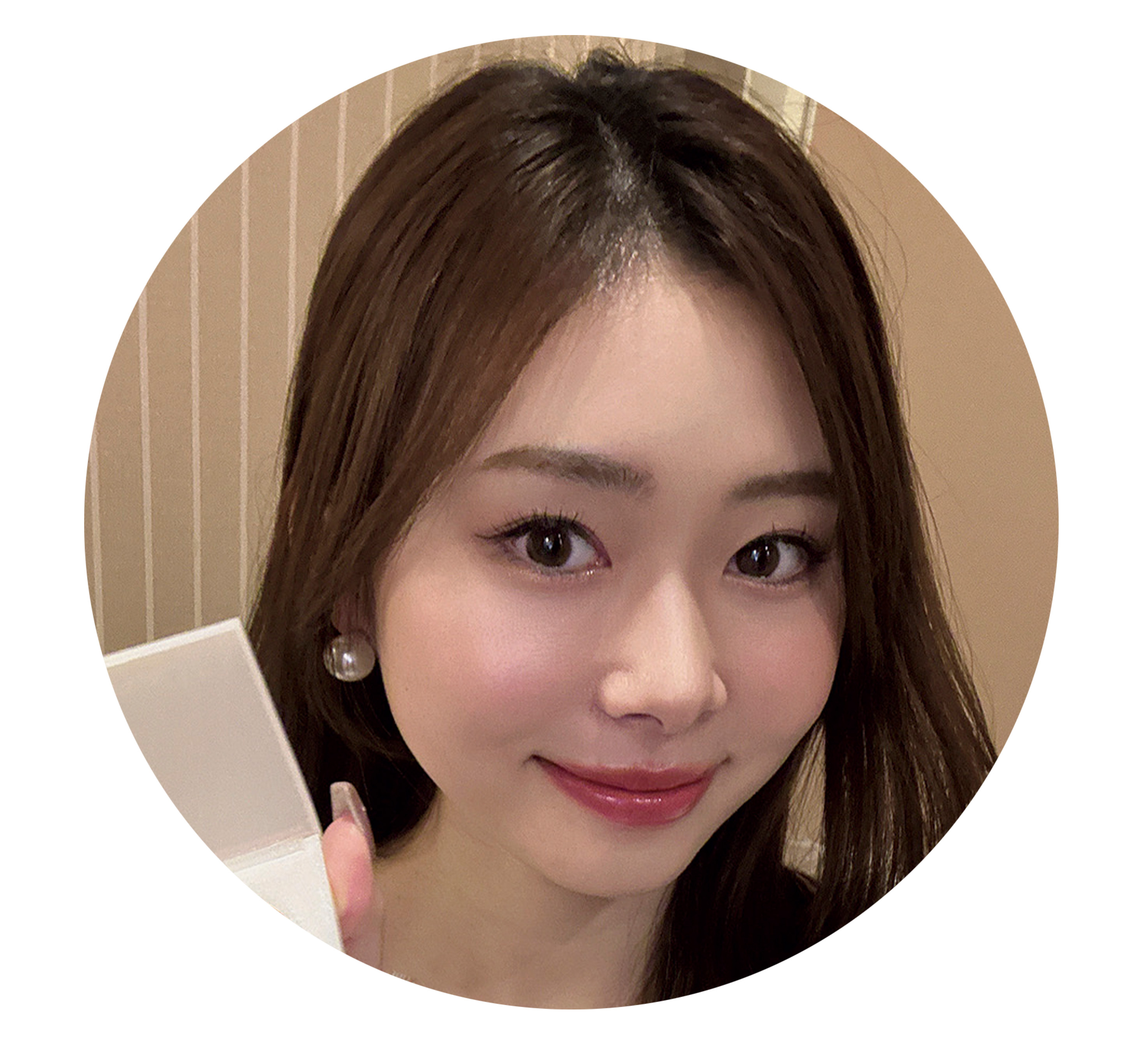 sweet公式読者モデルのmaco