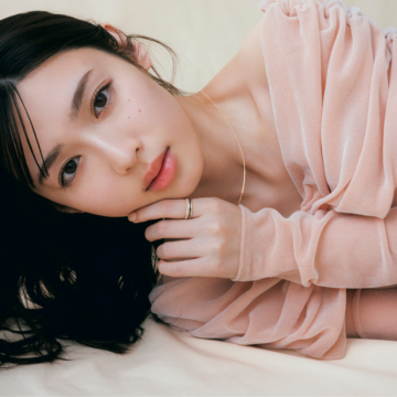 【BOUCHERON（ブシュロン）】白石聖が纏うアイコン「キャトル」。自分らしく輝くための一生モノジュエリー