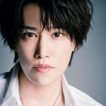 キスマイ千賀健永の美容ルーティン&愛用アイテム14選♡ エビデンス美容番長の美肌を作るスキンケアとは?