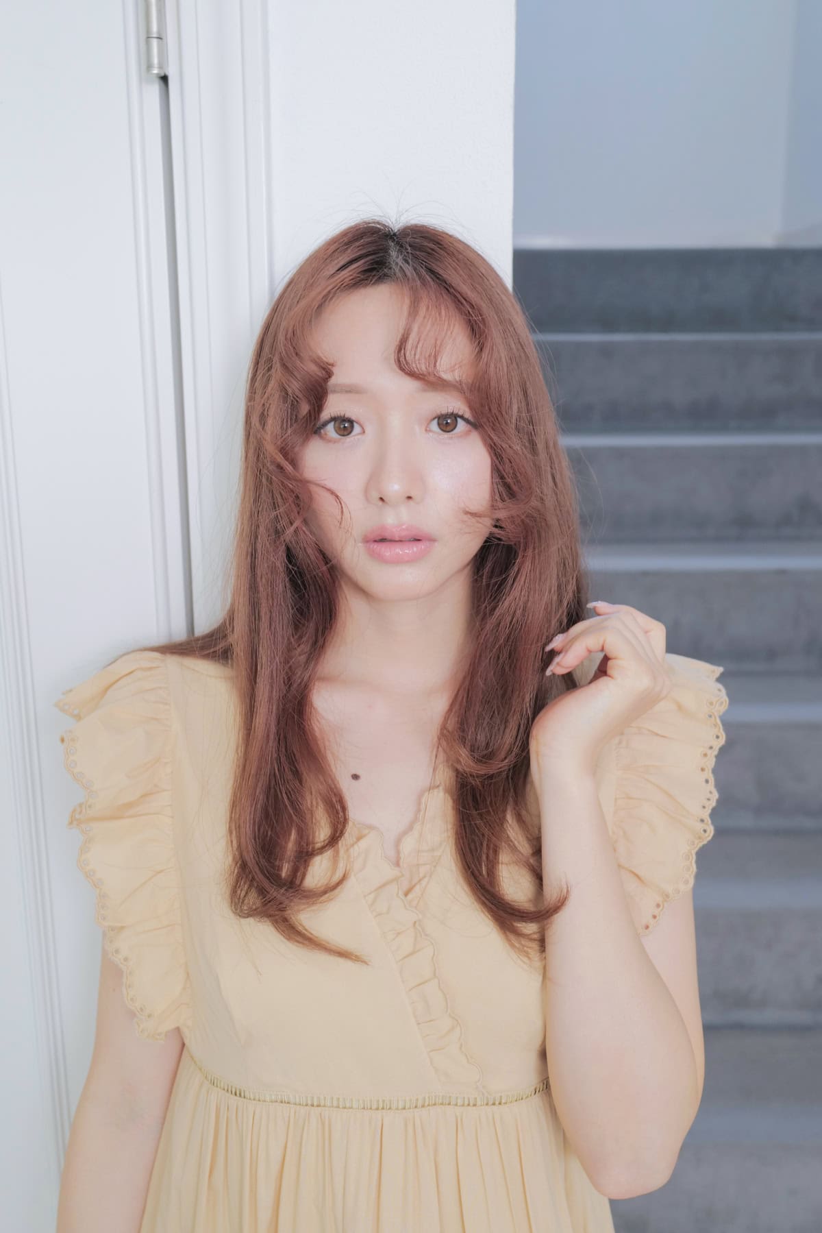 【森香澄×COCO DEAL】優雅でいて大人の可愛げ。弾むフリルでプレイフルに